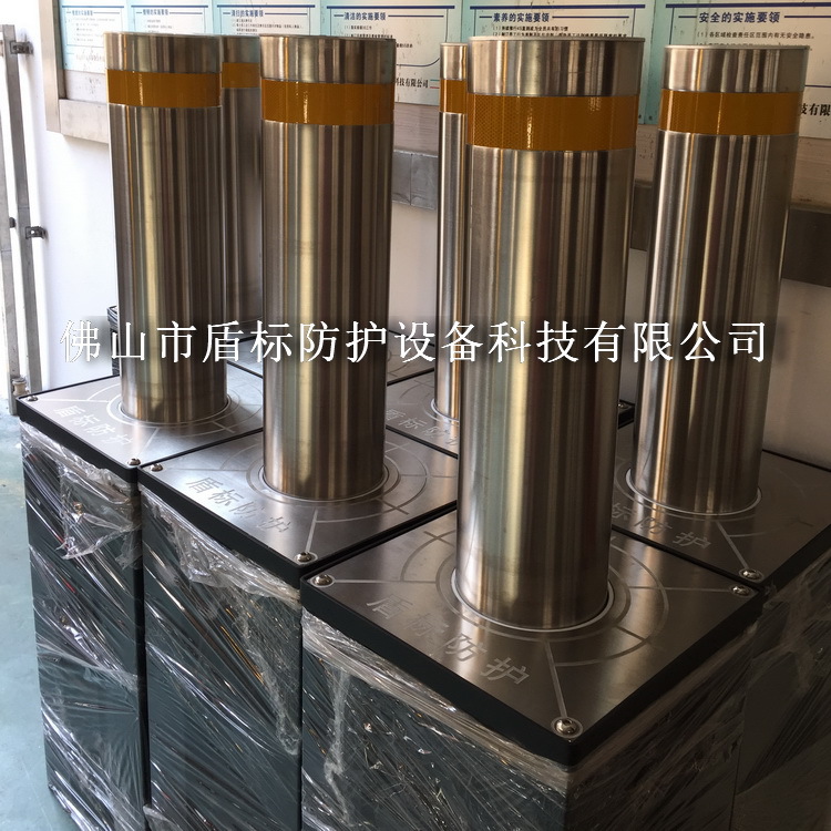 大门伸缩隔离桩警示挡车升降拦截柱液压电动阻车护柱伸缩桩现货