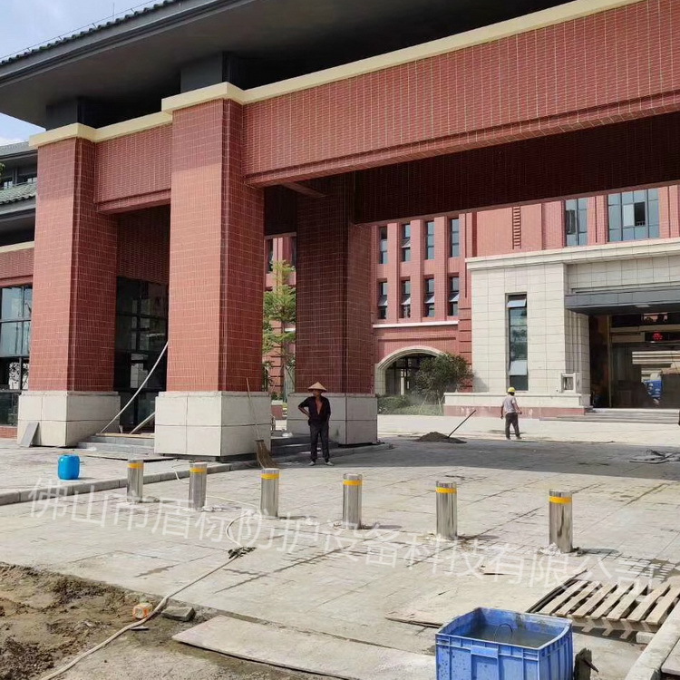 不锈钢防撞车档 液压警示柱路障防护伸缩桩 隐形拦车柱电子路桩