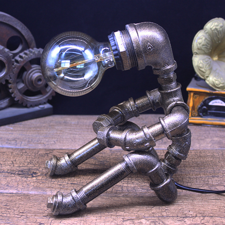铁艺水管机器人台灯工业个性创意床头吧台宿舍装饰爱迪生礼品E18