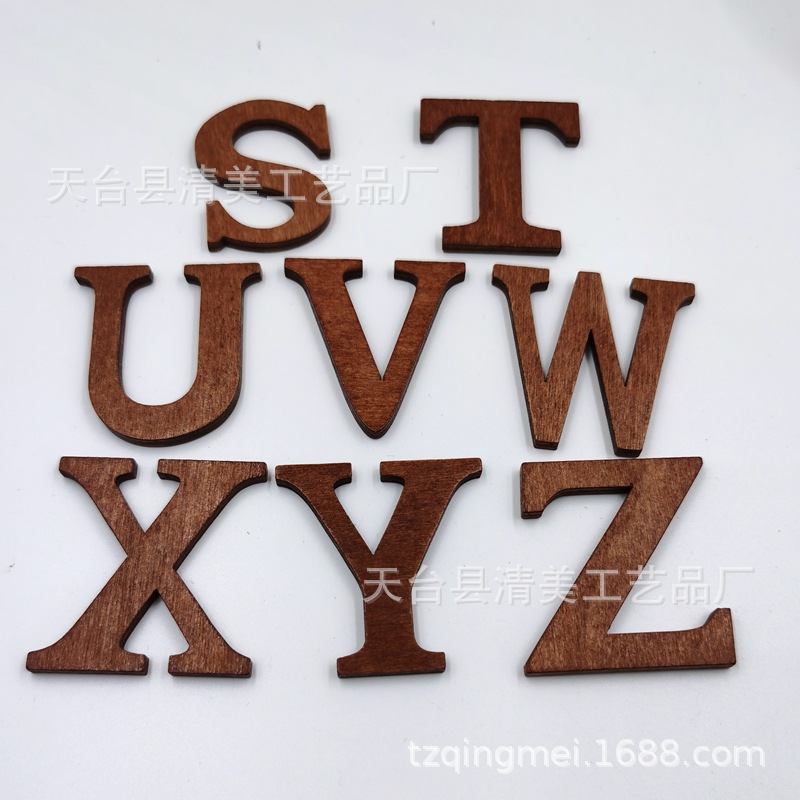 Madera de 44mm de alto color café oscuro letras en inglés mayúsculas manualidades decorativas de madera 26 piezas por paquete