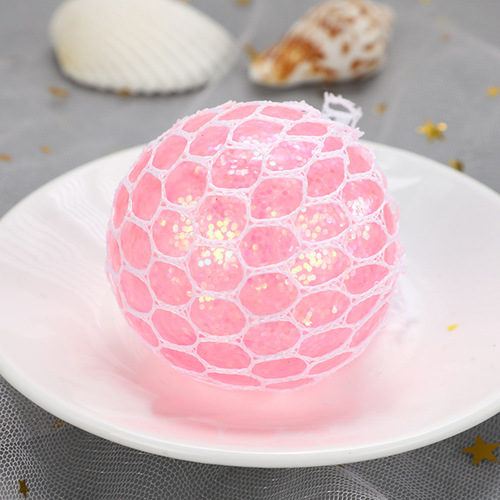 Creative Whimsical Toy Wholesale Hand Molded Squishy Soft Cute 6.0 Gold Powder Grape Ball Stress Relief Anti-Pressure Squeeze Fun