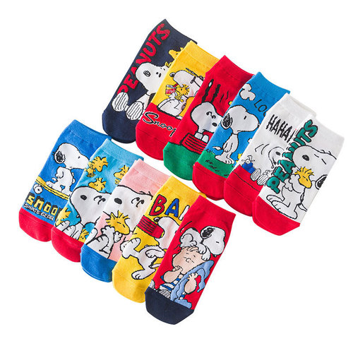 New spring and summer socks for women, cotton Japanese cartoon puppy straight short socks for women, Snoopy boat socks for women