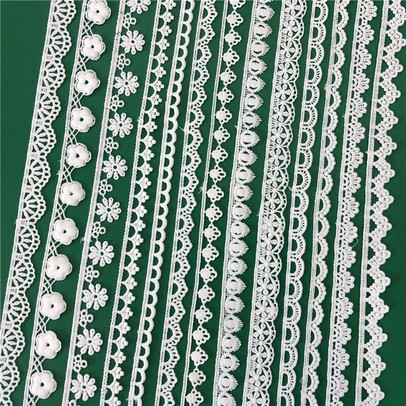 Spot new Lolita embroidery water soluble lace milk silk unilateral small flower wave lace lace bar code