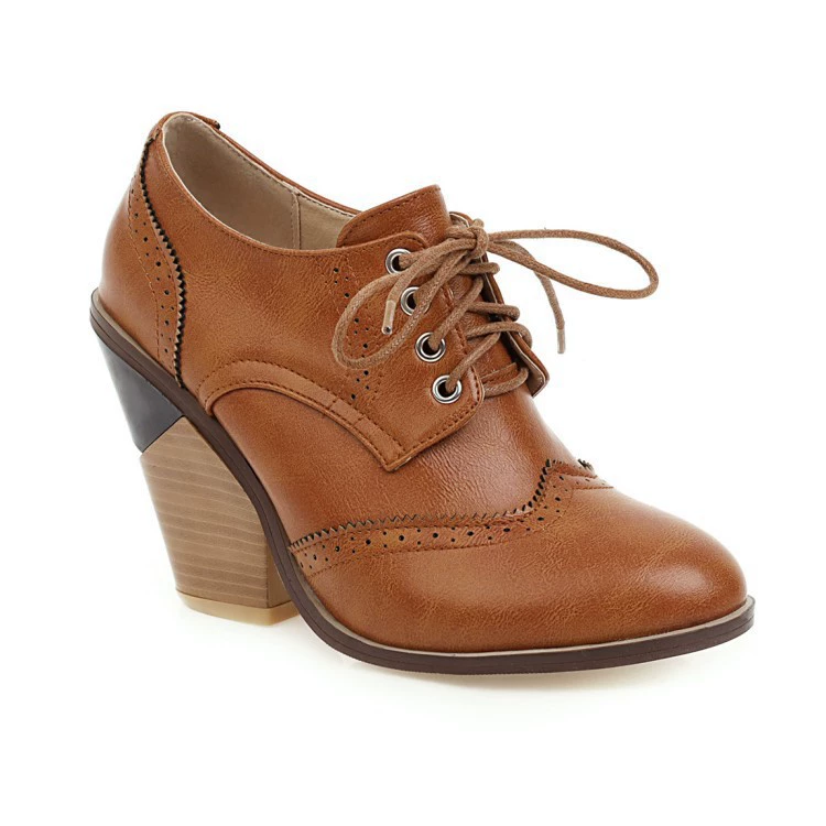 Обувь для внешней торговли, изготовленные на заказ, броги, полые маленькие кожаные туфли на шнуровке, однослойные туфли на массивном каблуке в стиле ретро, женские универсальные туфли на высоком каблуке