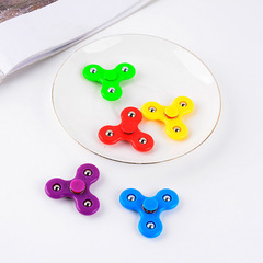 廠家直供指尖陀螺手指玩具減壓迷你小三珠兒童親子禮物5cm