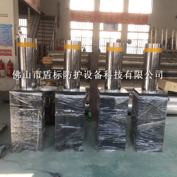 半自动预埋不锈钢液压手动阻车升降桩可升降伸缩隔离柱气压防撞柱