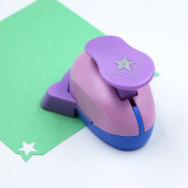 Máquina de estampado en ángulo recto de encaje máquina de estampado de puncher infantil hecha a mano máquina de impresión máquina de estampado de jardín de infantes