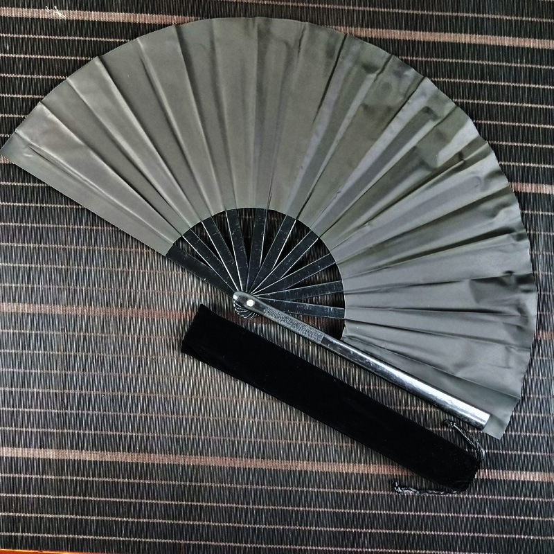 Hay en stock negro sonido ventilador puro negro Kung fu ventilador un pie 33cm hay 2 tipos de ventilador conjuntos para elegir
