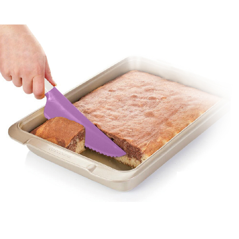 Cuchillo de sierra de pan de pastel de stock de fábrica Cuchillo de pizza de plástico Cuchillo de tostadas de mousse de corte Suministro transfronterizo