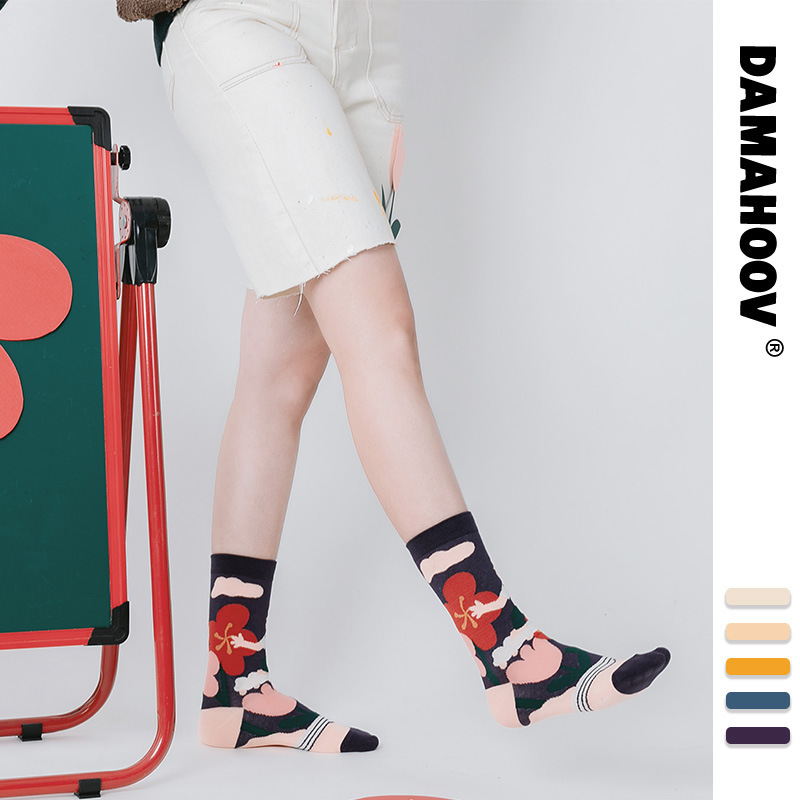 Zhuji socks women's spring and autumn 2024 new breathable sweat-absorbent tube socks personality tide fan brand women's socks wholesale