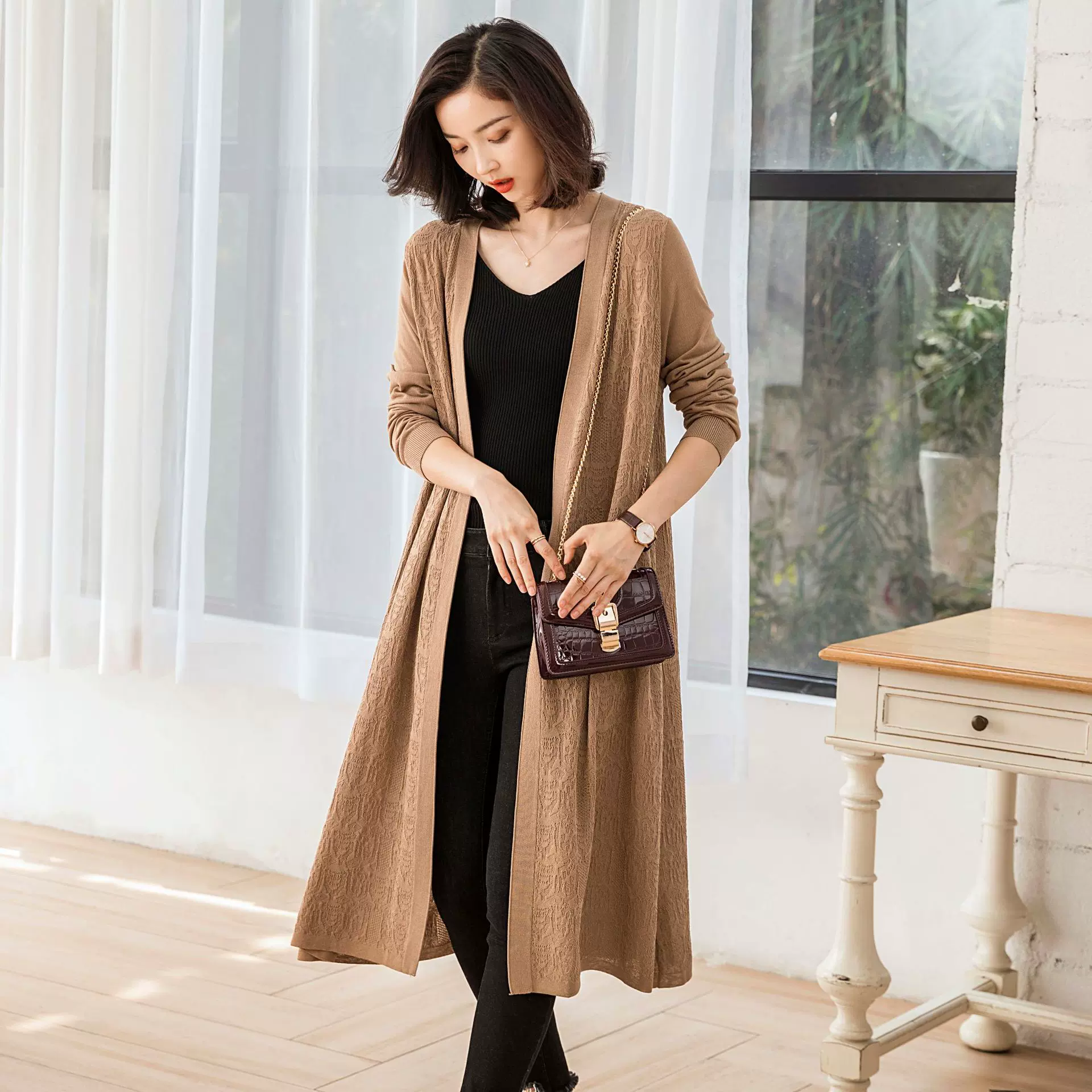 针织衫开衫中长款春秋季2025外搭韩版大码宽松春秋慵懒风毛衣女装