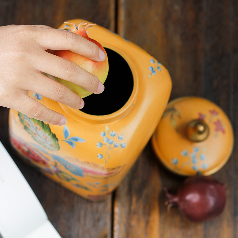 アメリカンスタイルの陶磁器工芸品、クリエイティブなホームリビングルームの装飾、磁器の収納、貯金箱、正方形のリビングルームの装飾品