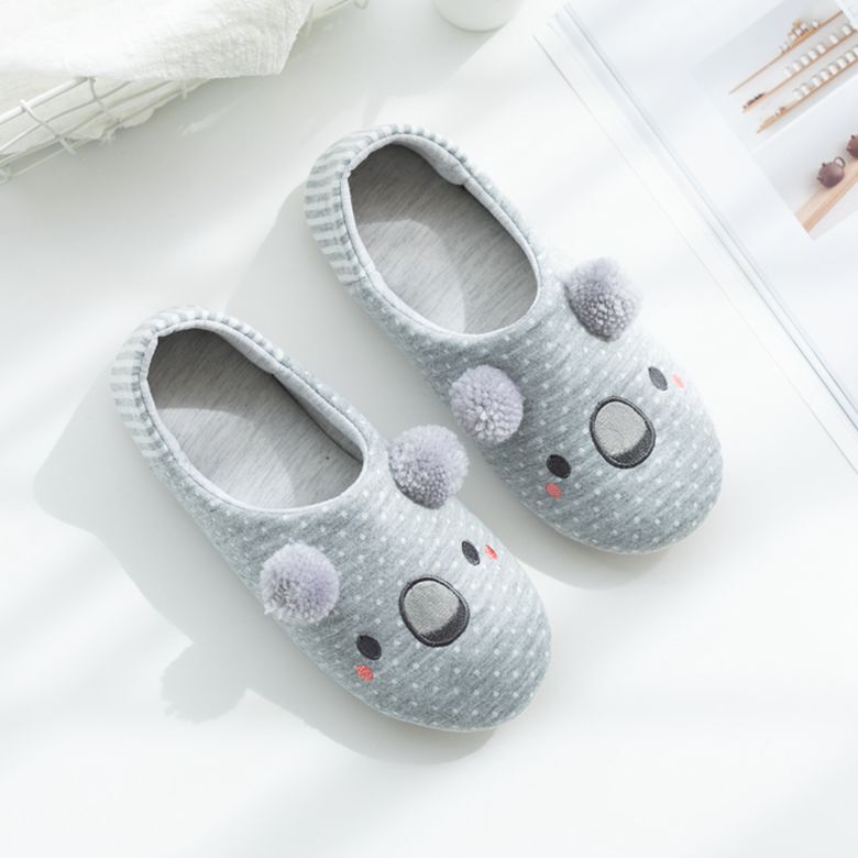 Confinement Shoes Spring and Autum Bags with Soft Soles Home Cotton Slippers Family Indoor Cute Floor Slippers Non-Slip Maternity Shoes