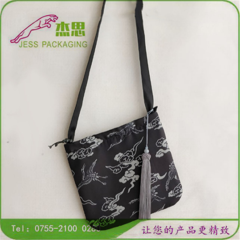 设计新款帆布2025款汉服斜挎包印花流苏手机零钱收纳包手帐素材收
