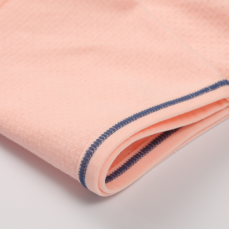 Ropa interior de niña japonesa simple color sólido ropa interior de algodón transpirable calzoncillos de algodón de cintura media para mujer al por mayor