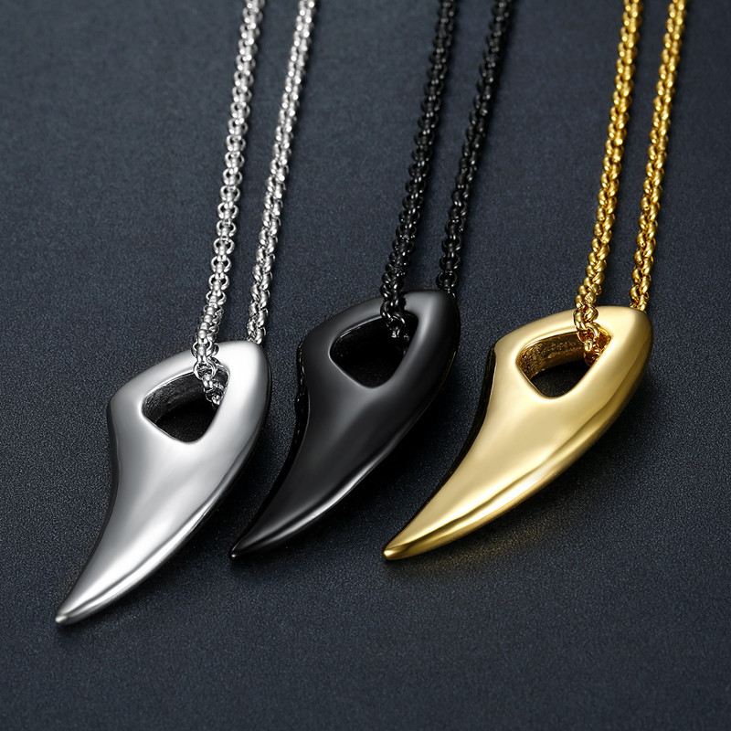 Personalized Wolf Tooth Pendant Necklace For Men In Stainless Steel_voghion.com