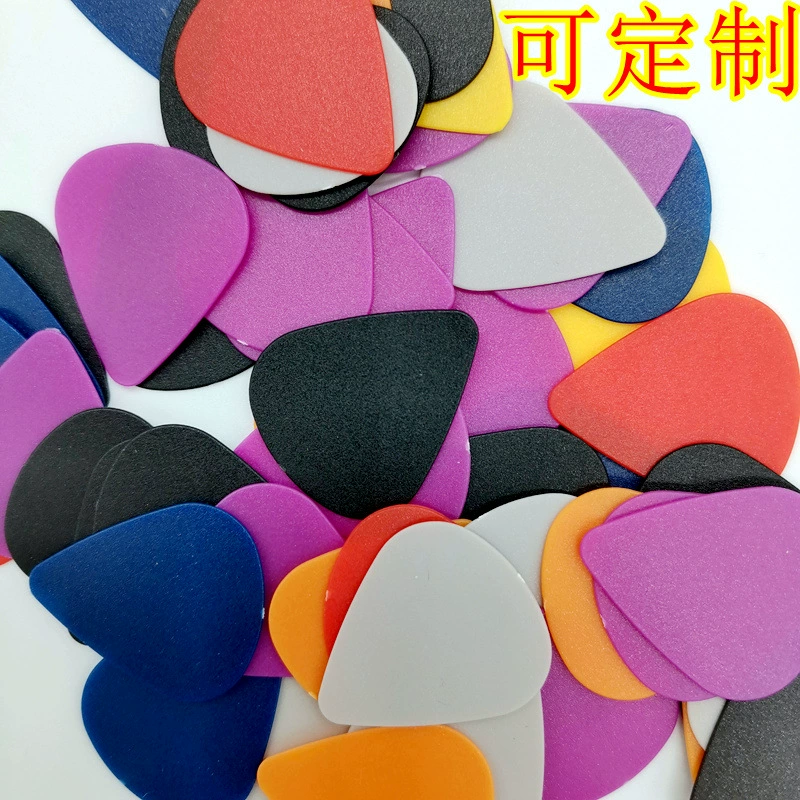 Гитарная палочка — целлулоид и ABS-пластик, толщина 0.46/0.71/1.0 мм, assorted colors and shapes