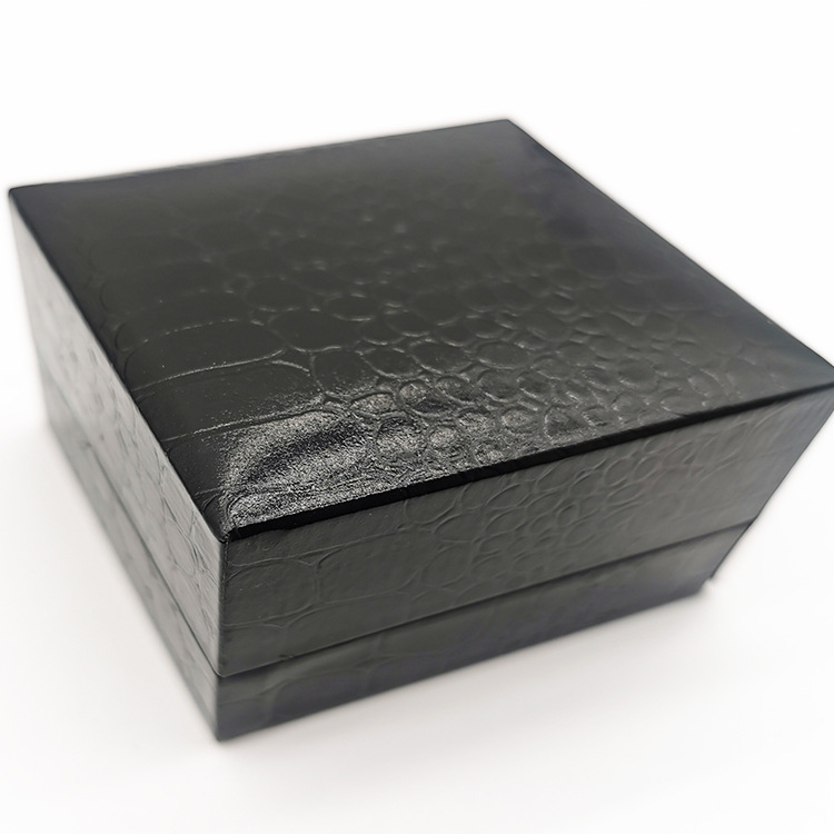 厂家供应创意LED灯求婚珠宝饰品盒 LED戒指盒 PU皮首饰包装盒