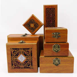 收藏首饰盒雕刻开窗手镯包装盒项链戒指文玩实木收纳木盒缎布礼盒