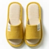 Four -leaf grass women's yellow