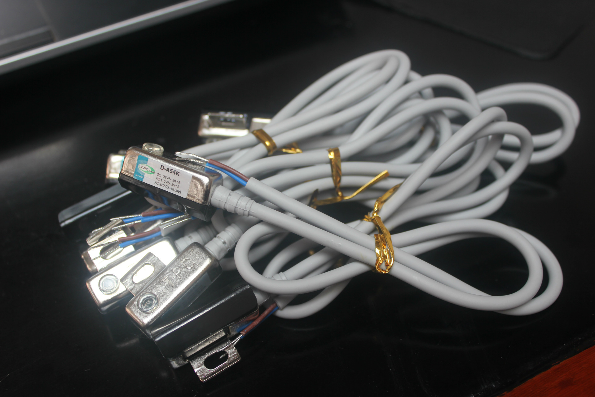 供应TPC磁性开关D-A54K