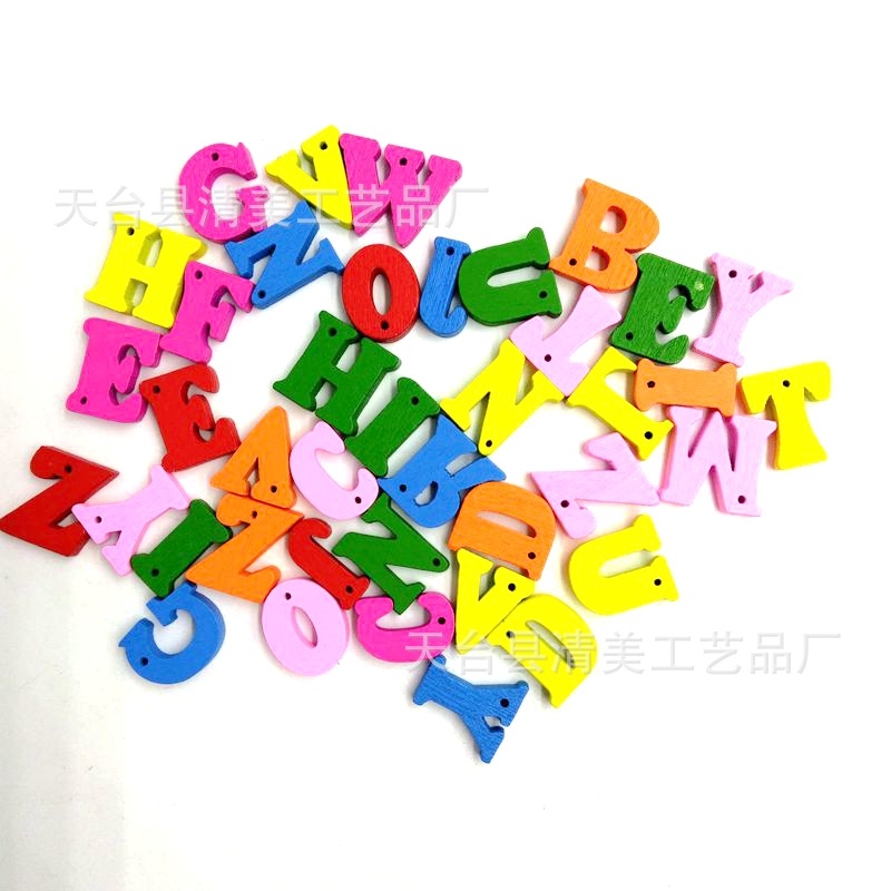 26 letras inglesas de madera bricolaje multicolor mezclado letras de colores decorativos de madera 100 piezas un paquete