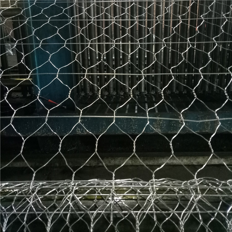 高尔凡热镀锌格宾网石笼网河道固滨笼雷诺护垫护堤防汛格宾石笼网