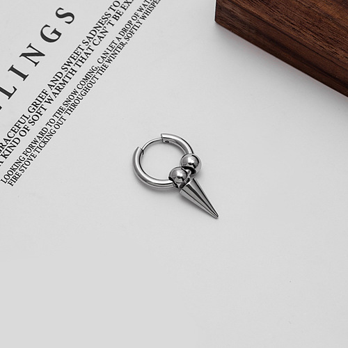 Korean Best-Selling Rock Rivet Cone Earrings, Stainless Steel Punk Feather Chain Tassel Stud Earrings
