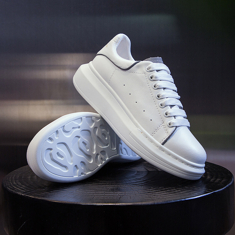 Women's Shoes 2026 Spring New Style Genuine Leather Casual Flat White Shoes Women's Large Size 41-43 Women's Trendy Flats Women's Shoes 2026 Spring New Style Genuine Leather Casual Flat White Shoes Women's Large Size 41-43 Women's Trendy Flats