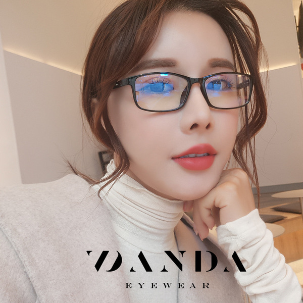 Glasses for men and women