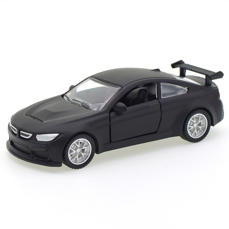 오픈 도어 BMW M4 블랙