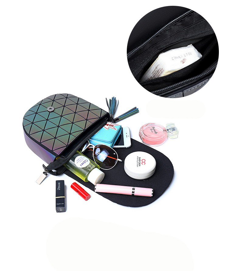 Borsa a tracolla donna a sella geometrica alla moda_voghion.com