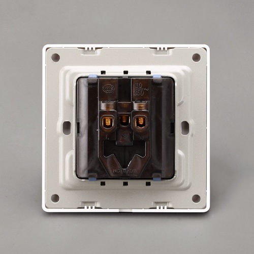 Manufacturer's self-sold 86 type ivory white F1 switch panel engineering home decoration five-hole socket supply quality assurance