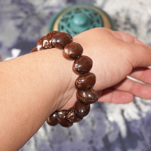 Handmade Aesthetic Spun Golden Rat Bead Bracelet with High Polished Natural Seeds, Exquisite Craftsmanship, Perfect for Collection and Play