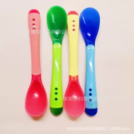 手机保护套;其他手机配件;手机支架