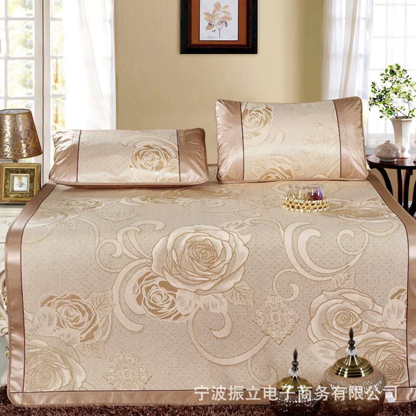 Summer summer summer mat wholesale ice silk summer mat three-piece folding washed gift mat dormitory mat one-piece delivery