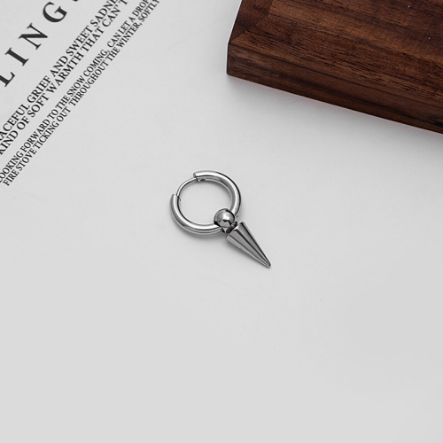 Korean Best-Selling Rock Rivet Cone Earrings, Stainless Steel Punk Feather Chain Tassel Stud Earrings