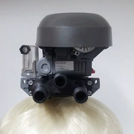 滤膜;离子交换树脂;高纯水制取