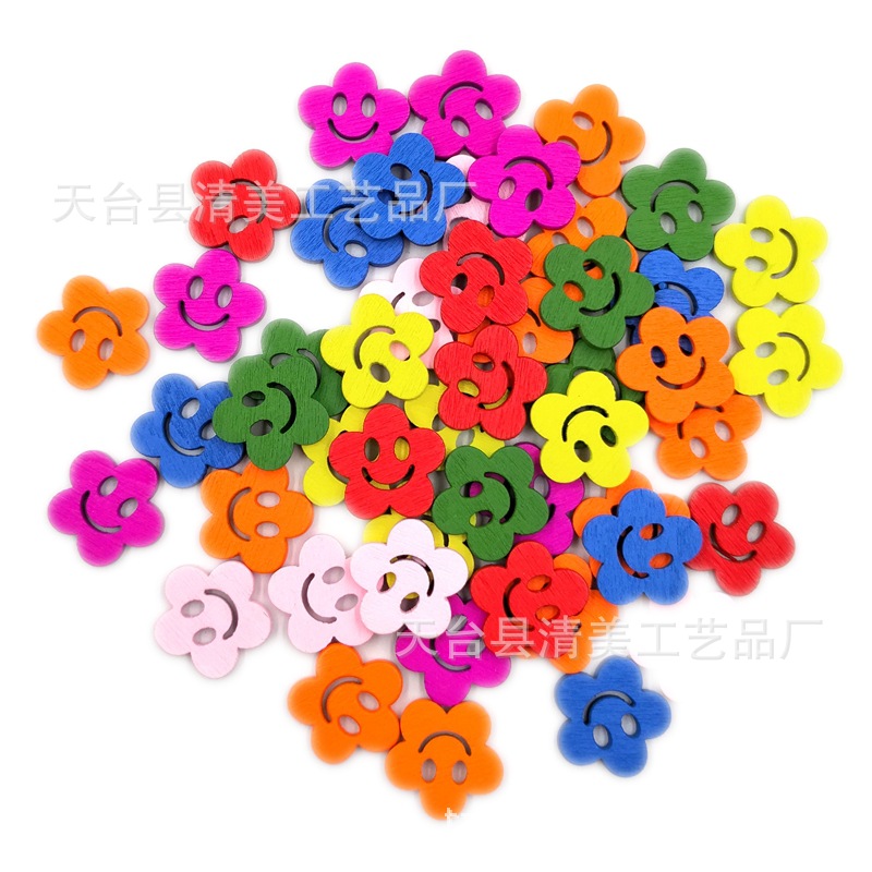 19mm DIY lindo color de dibujos animados sonriente flor de ciruelo botones de madera niños botones hechos a mano 100 un paquete