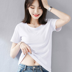 大きいサイズの婦人服の大衆の新韓版の夏の半袖のtシャツは太っています。