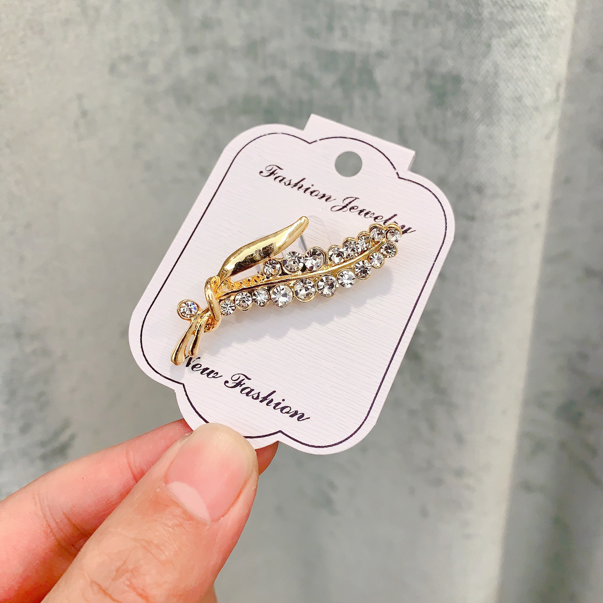 Creativo nuevo broche de alto grado de aleación rhinestone ramillete perla pin accesorios de moda fábrica directa en stock