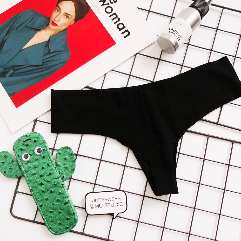 Europa y América Rosa carta amor deportes fitness yoga sin fisuras de seda del hielo sexy ropa interior las mujeres Tanga T Pantalones