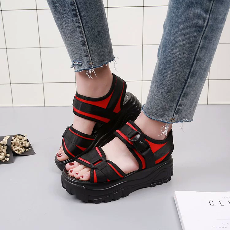 Внешняя торговля сандалии женские летние новые корейские версии толстого склона торта на липучке с отдыхом римские виды спорта оптом
