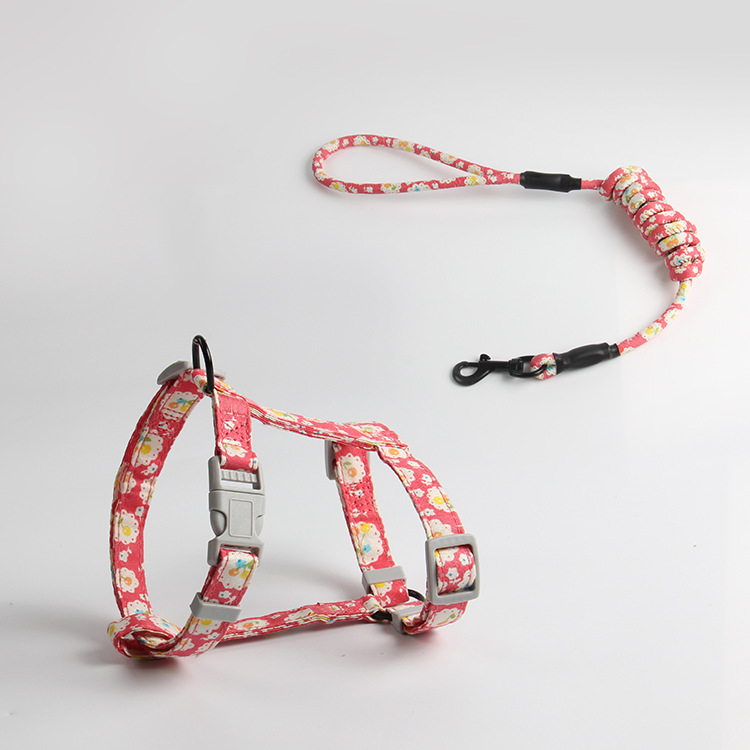 Directo de fábrica correa para mascotas gato correa para el pecho estilo japonés ajustable anti-rotura gato Correa al por mayor