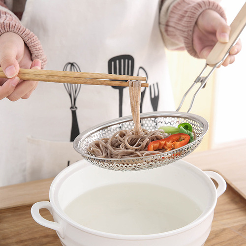 Household stainless steel colander, small hole frying spoon, wooden handle, filter drain, multi-specification, hanging oil grid