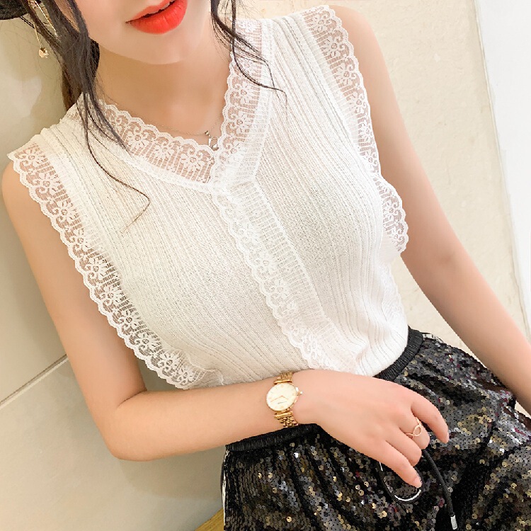 Sweet V-neck Hollow Lace Knitted Small Vest Women's Korean-style Slim-fit Outer Wear Sleeveless Top Base Shirt Sweet V-neck Hollow Lace Knitted Small Vest Women's Korean-style Slim-fit Outer Wear Sleeveless Top Base Shirt