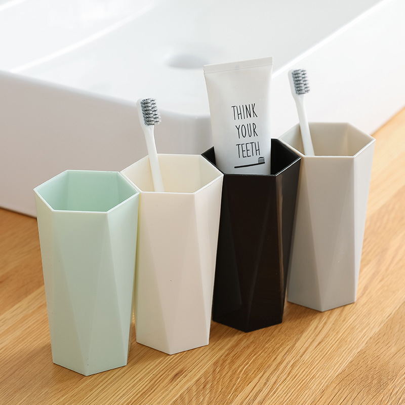Venta al por mayor Boca Grande taza diamante plástico enjuague bucal Copa hogar Hotel pareja taza de agua creativa taza de cepillo de dientes