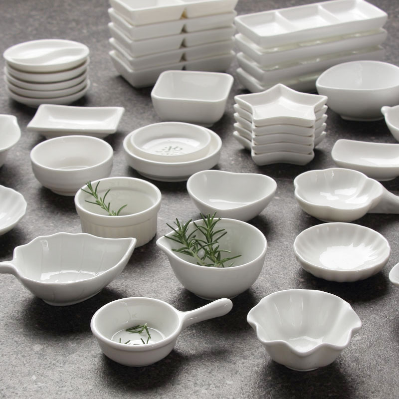Ceramic Small Dish Japanese Soy Sauce Dish Creative Seasoning Dish Dipping Sauce Round Seasoning Dish Sauce Pickle Household Vinegar Dish Ceramic Small Dish Japanese Soy Sauce Dish Creative Seasoning Dish Dipping Sauce Round Seasoning Dish Sauce Pickle Household Vinegar Dish