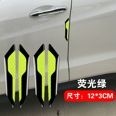 decorative stickers four pieces, Qapı və bamper qoruyucu zolaqlar - black-outside-and-green-inside-4-pack-as-shown-in-the-figure