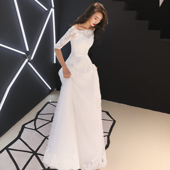Bridal light wedding dress 2024 new off-shoulder outdoor yarn retro Hepburn style slimming simple Mori Super fairy
